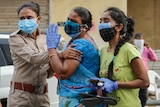 Relatives of a patient who died of COVID-1 in Indian hospital (1)