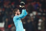 David De Gea applauds fans.