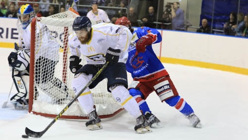 The Canberra Brave lost 2-1 to the Newcastle North Stars.