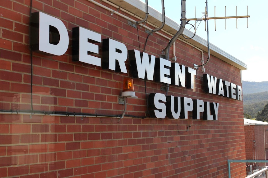 The derwent water supply sign on the 1960s building, 20 August 2014.