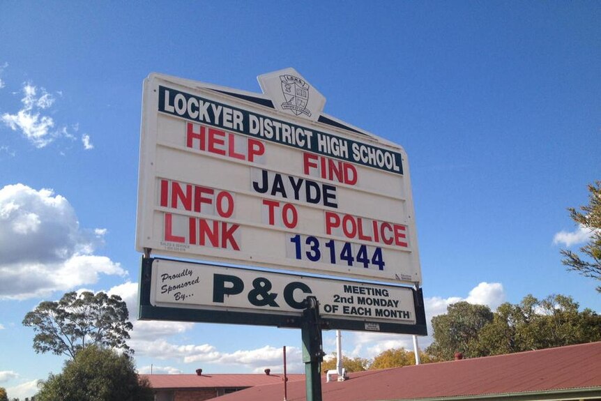 Lockyer District High School sign asking for help to find Jayde Kendall.
