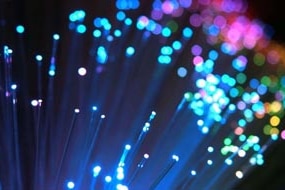Light streams through fibre optic cables (www.sxc.hu: Rodolfo Clix, file photo)