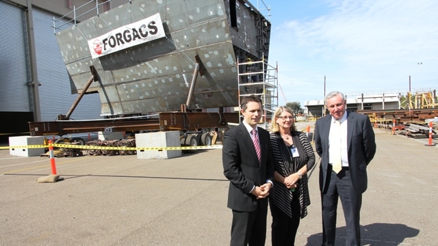 Jason Clare, Sharon Grierson, Tony Lobb tour Forgacs' Newcastle Shipyard at Carrington.