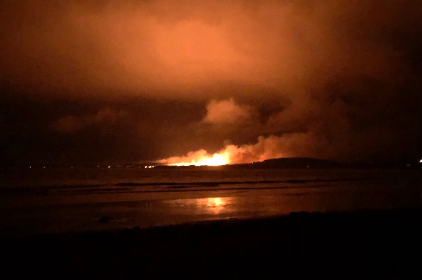 Bushfire at Bruny Island, Christmas Eve 2018, photo from evacuated campers.