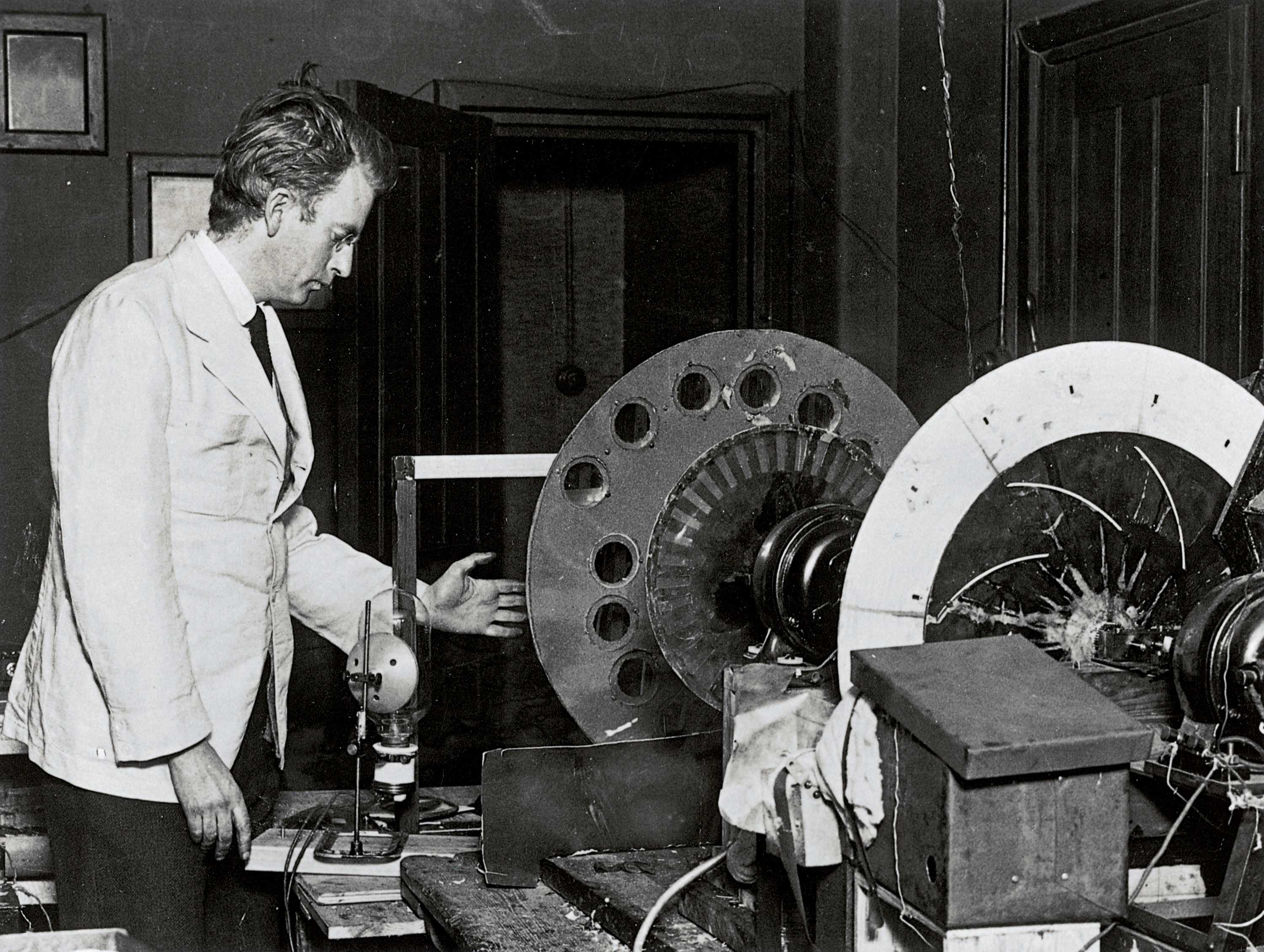 UK National Media Museum traces history of the flicks - ABC listen
