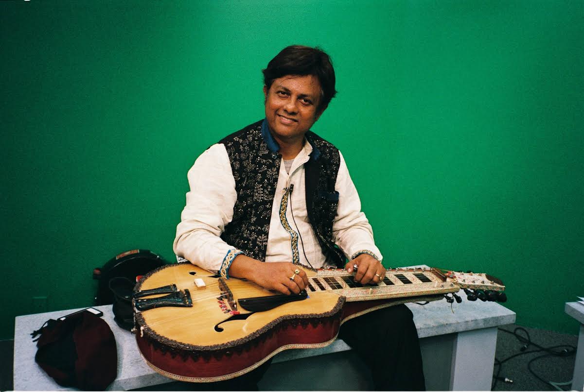 The Universe of the Slide Guitar - ABC Radio National