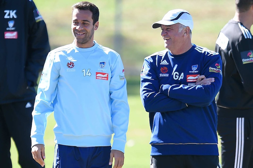 Graham Arnold and captain Alex Brosque (L) have formed an effective working relationship.