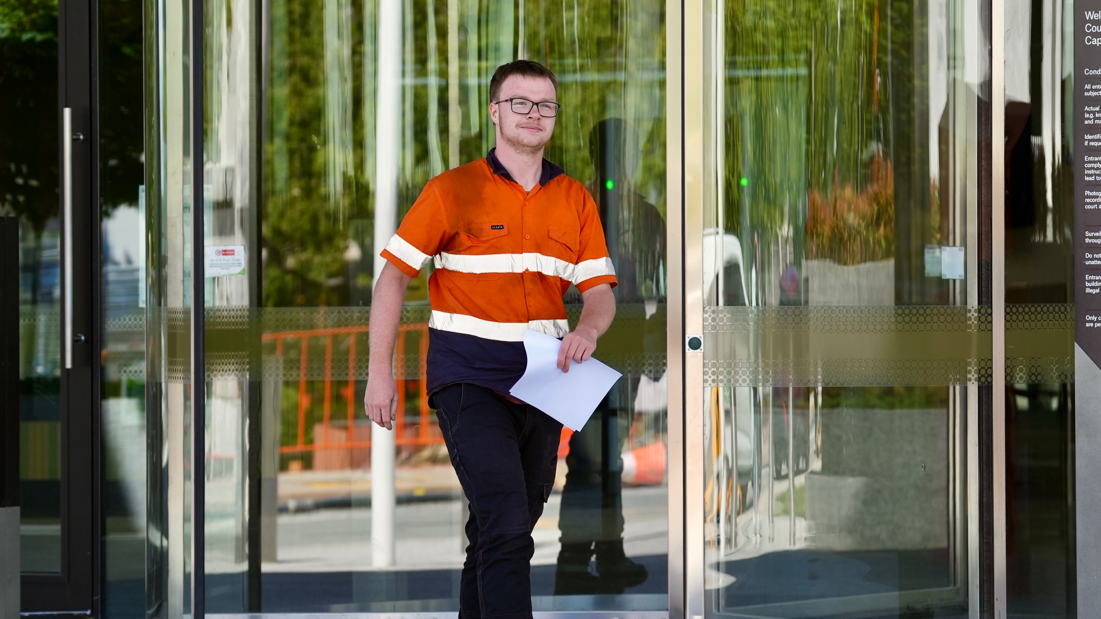 Man who performed Nazi salute in public has not rehabilitated, court hears