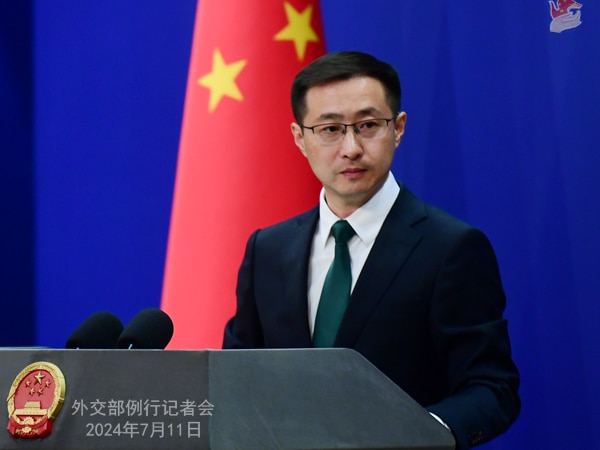 中国外交部新闻发言人重申：“在乌克兰问题上，北约鼓吹‘中国责任’毫无道理，用心险恶。”