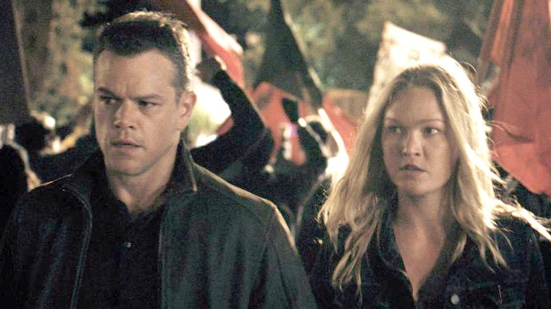 Matt Damon and Julia Stiles in a scene from Jason Bourne.
