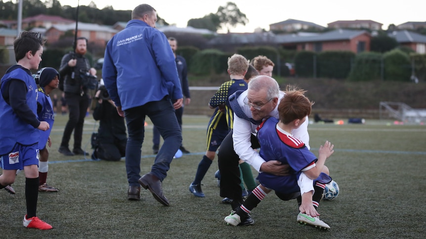 hope-he-s-not-in-hospital-scott-morrison-crashes-into-child-during-soccer-training-on-the-campaign-trail