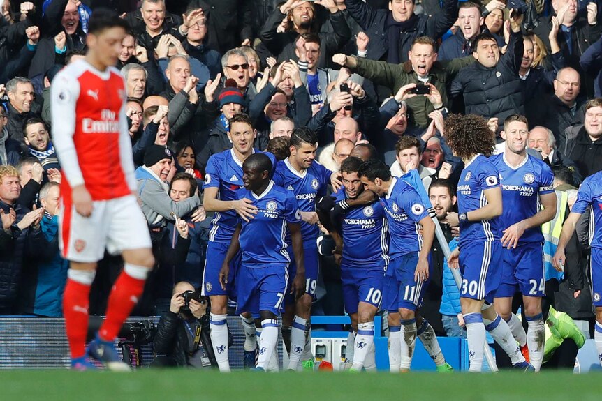 Eden Hazard celebrates goal against Arsenal