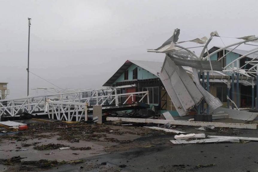 Damage to shute harbour following cyclone debbie
