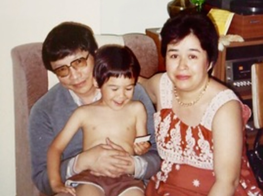 Jason Om with his family in 1980s Melbourne