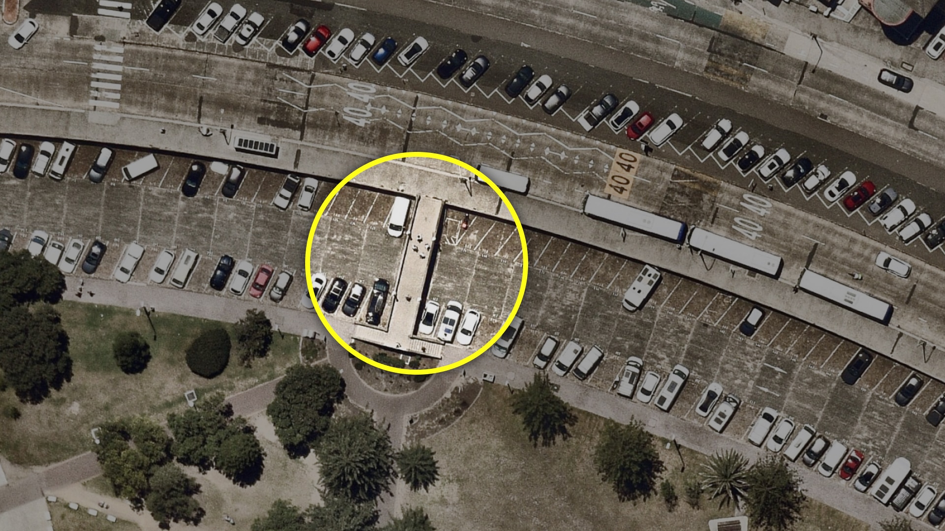 How the gunmen positioned themselves above Bondi Beach and opened fire