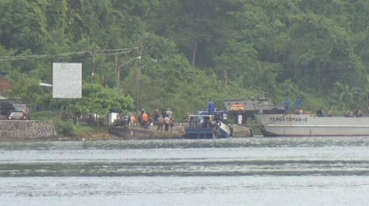 Ferry arrives at Nusakambangan island