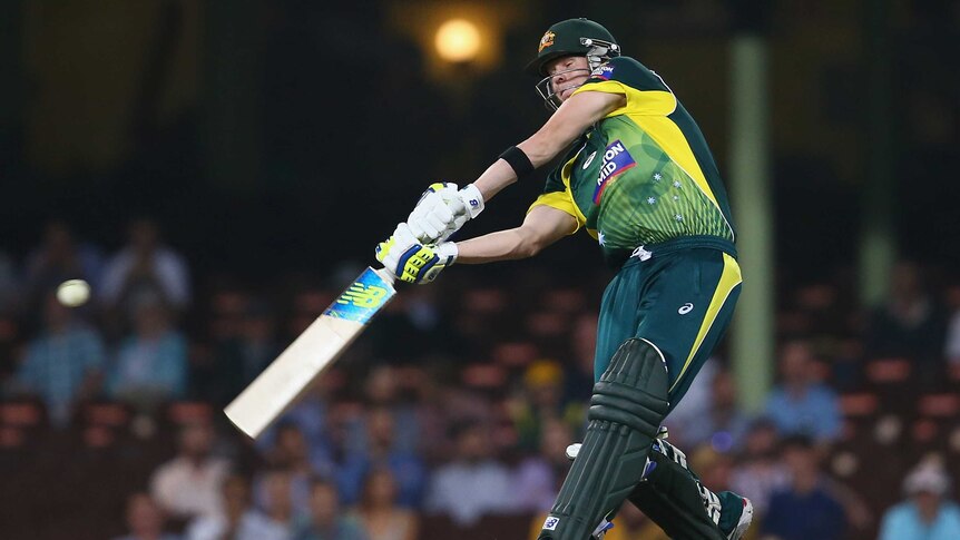 Steve Smith swings against South Africa