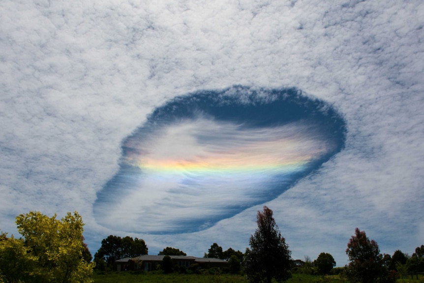 Fallstreak Hole cloud formation in Victoria