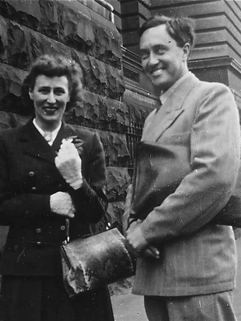 David Goodall and second wife Muriel at wedding in 1949 in Melbourne