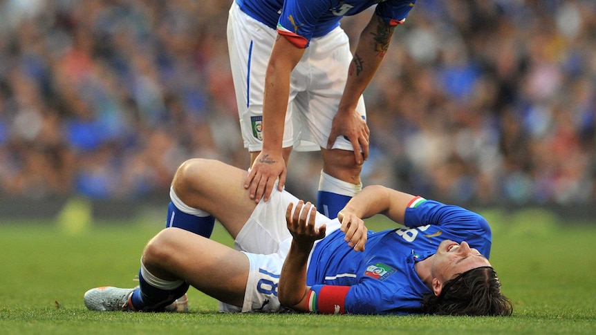 Montolivo in pain after breaking ankle against Ireland