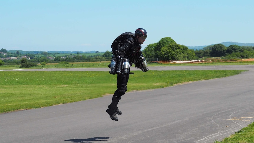 British man sets record for fastest ever speed in a body-controlled jet engine power suit