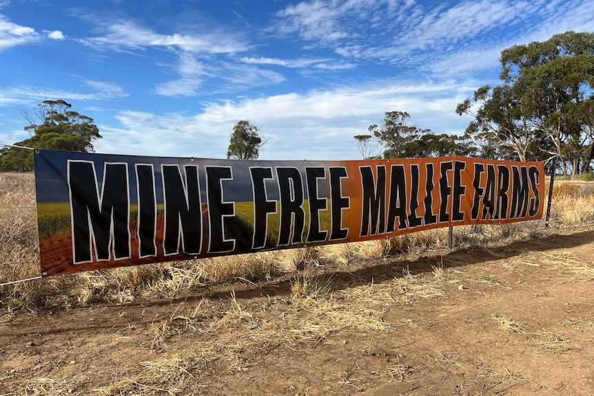 Mine Free Mallee Farmers banner