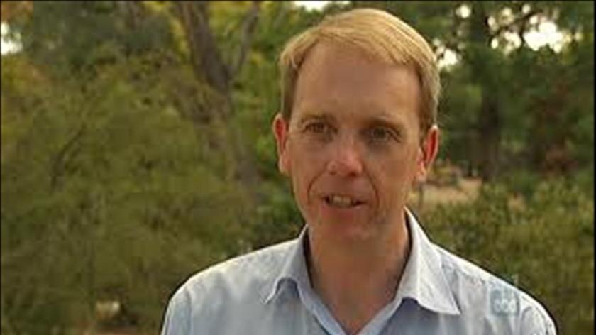 Environment Minister Simon Corbell says Canberrans need to take action to reduce greenhouse gas emissions.