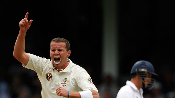 Peter Siddle picked up the wicket of Alastair Cook.