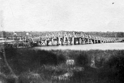 First bridge over the causeway, Perth c1862.
