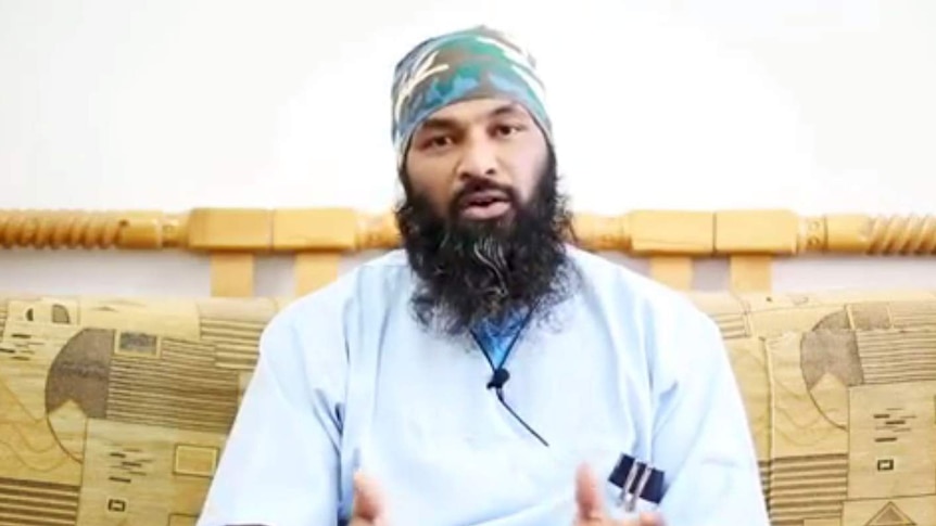 Mohomed Unais Mohomed Ameen in an Islamic State propaganda video
