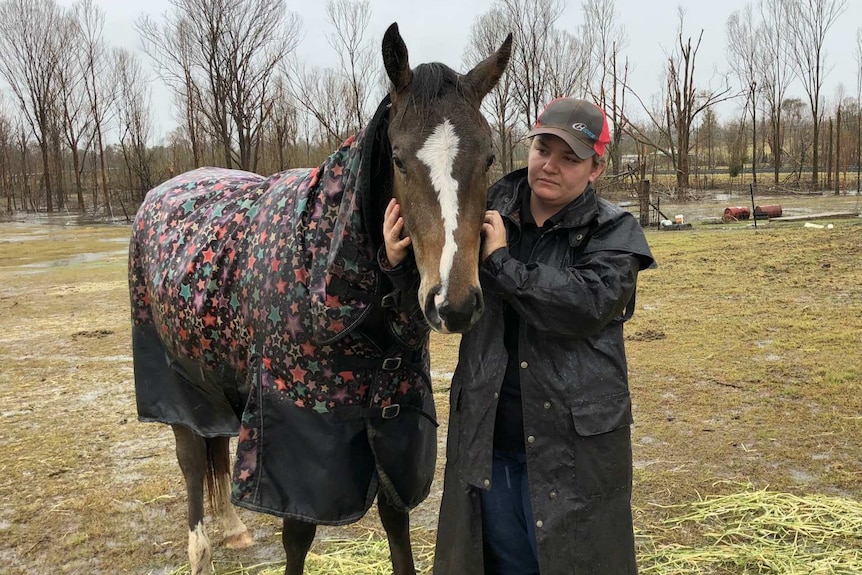 Yengarie owner with horse