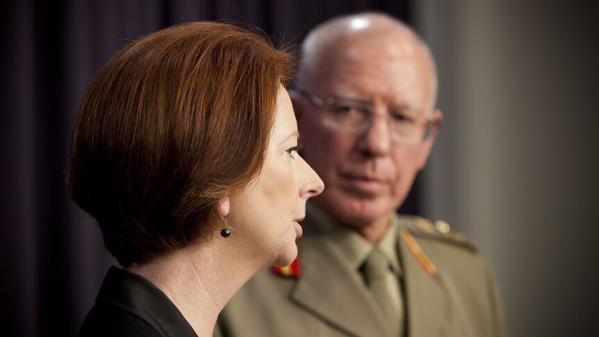 Prime Minister Julia Gillard and General David Hurley