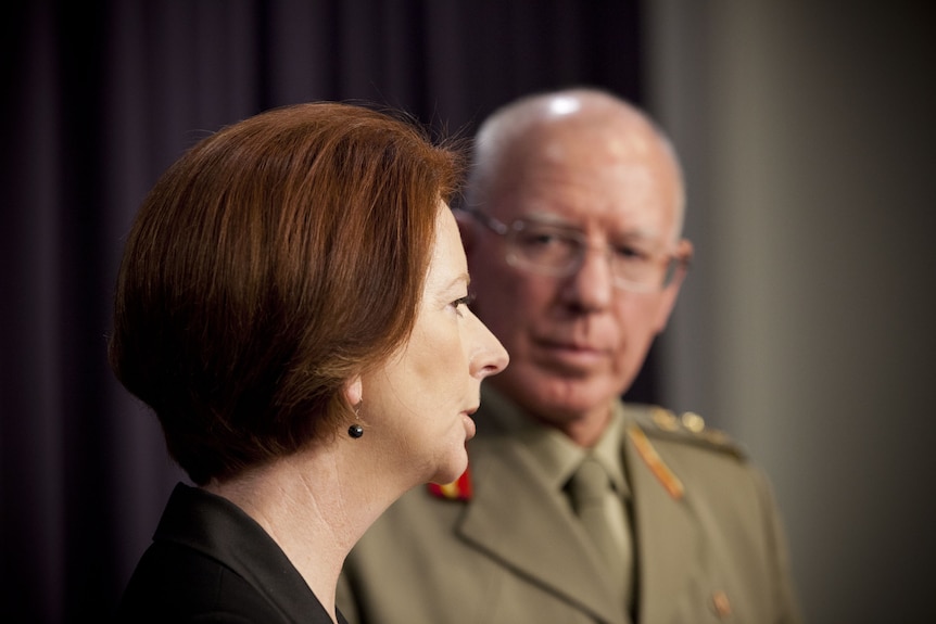 Prime Minister Julia Gillard and General David Hurley