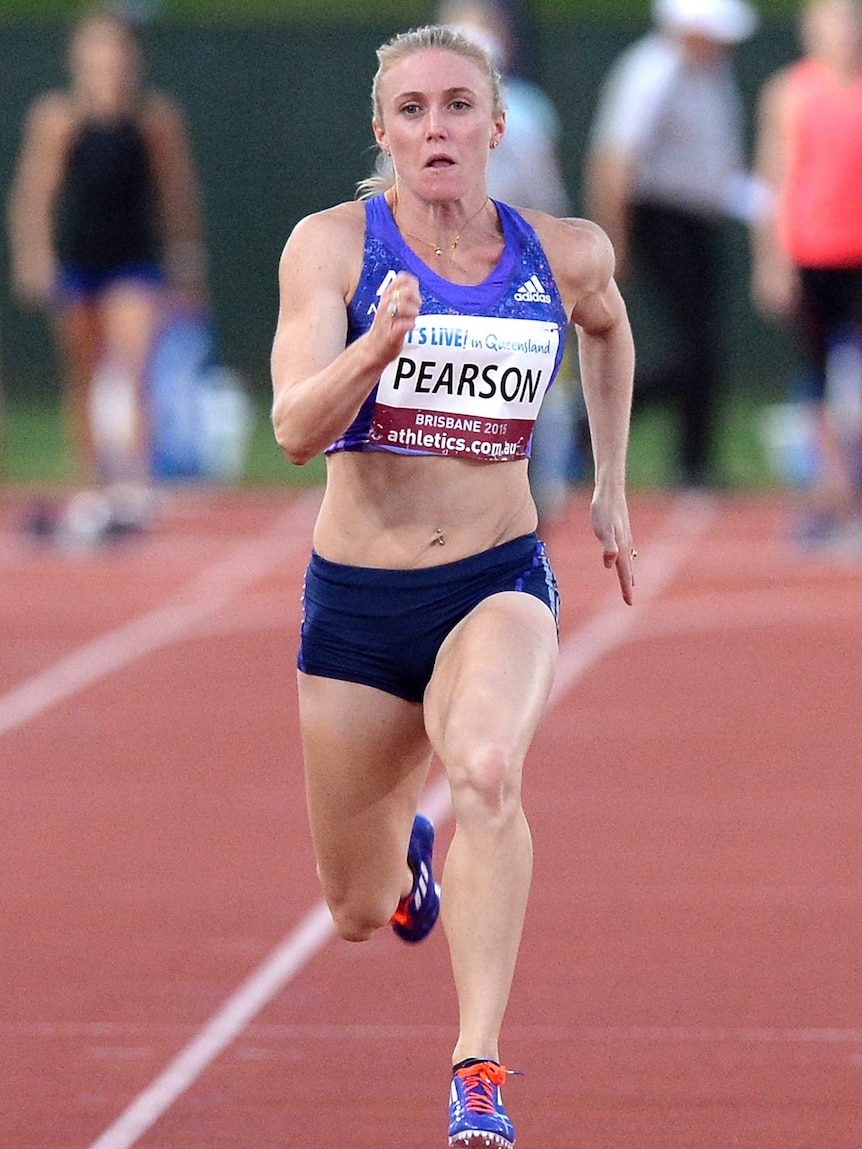 Injury withdrawal ... Sally Pearson competes in the semi-finals of the women's 100 metres