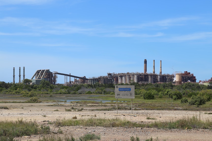An alumina refinery