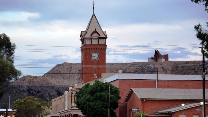 Broken Hill view from Beryl Street