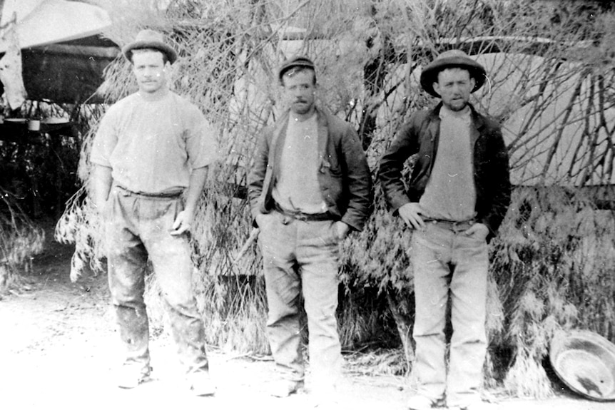 Black-and-white image of early miners to Broken Hill