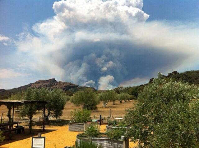 Smoke over Grampians bushfire