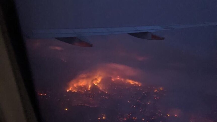 The Cudlee Creek fire in the Adelaide Hills seen from an airliner.