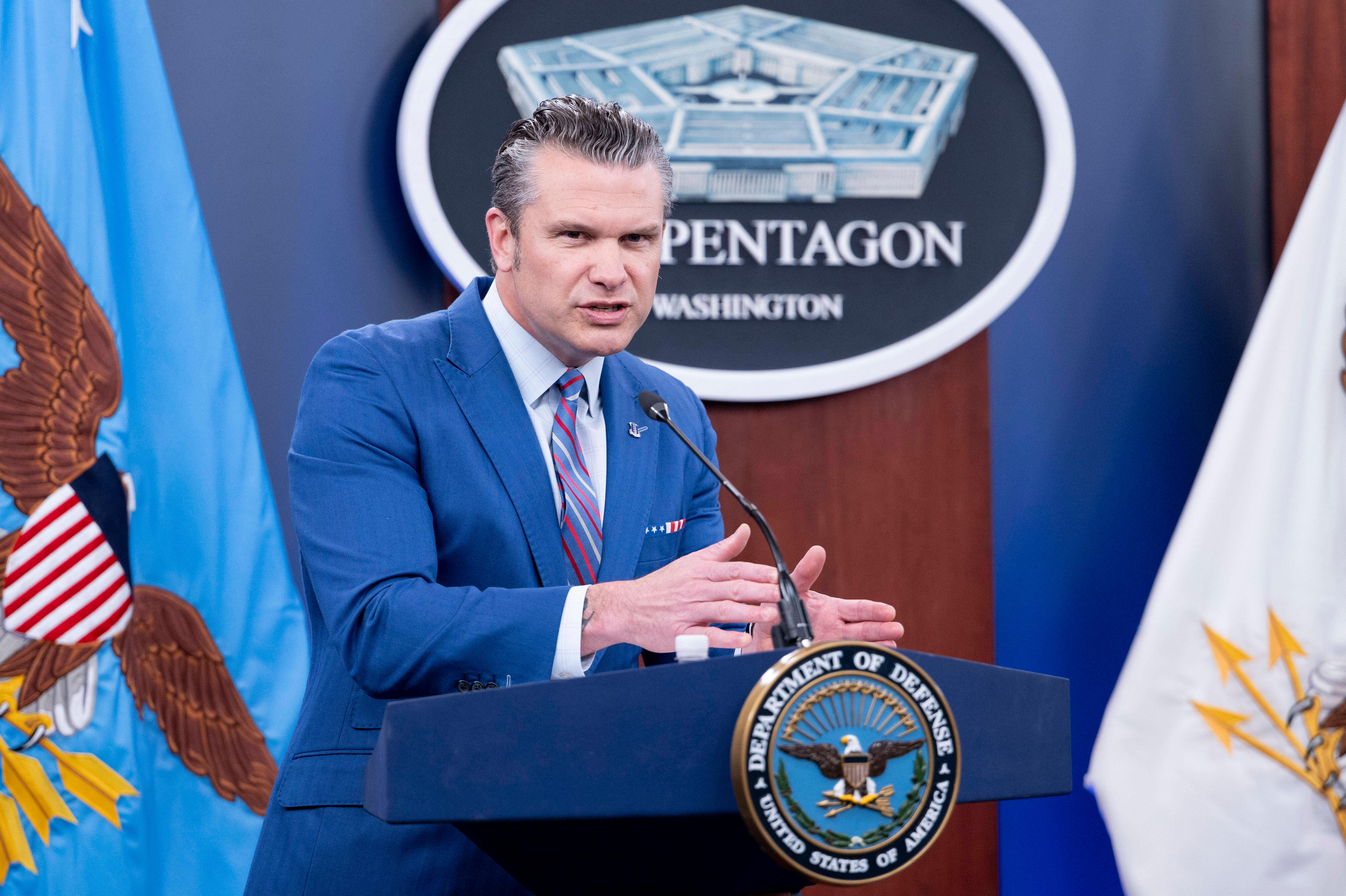 White house defends strikes on Iran - ABC listen