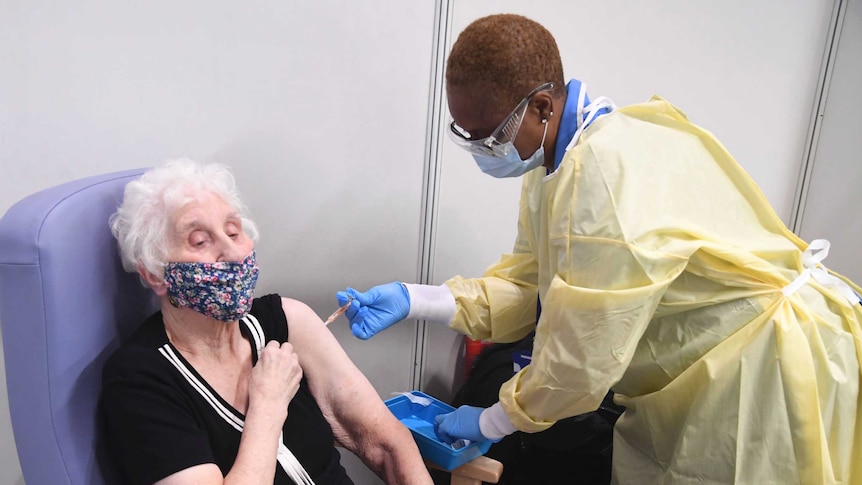 US pauses Johnson & Johnson coronavirus vaccine rollout over blood clot fears