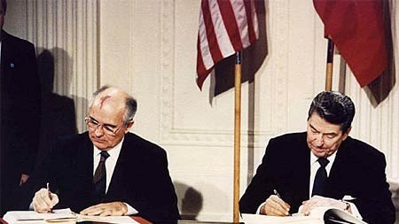 Mr Gorbachev and Mr Reagan signed the INF treaty at the White House in 1987.