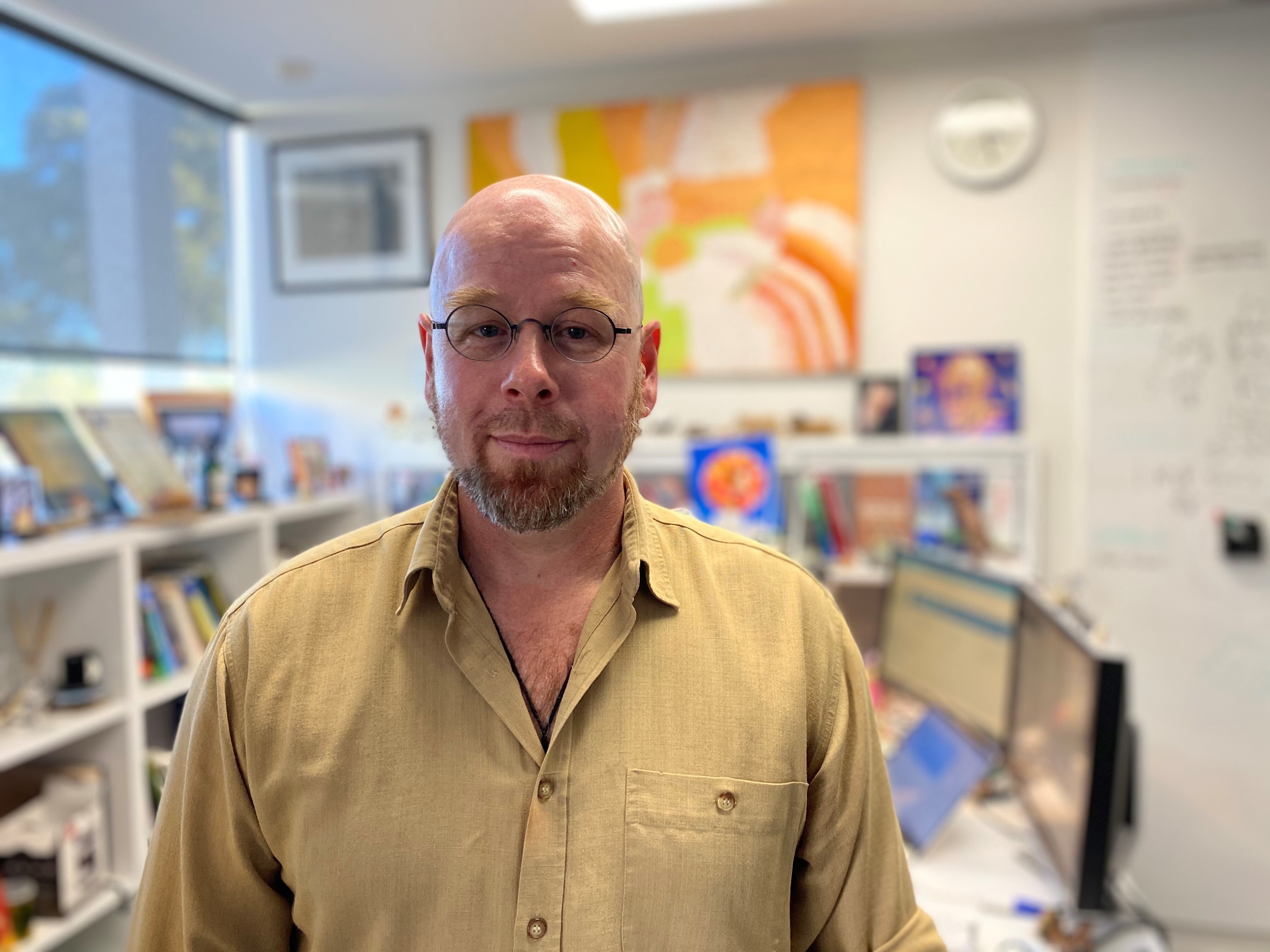 Portrait photo of researcher Professor Corey Bradshaw.