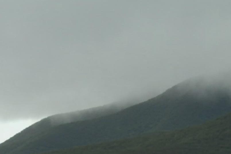 Bluff Knoll rescue being hampered by heavy rain and low cloud