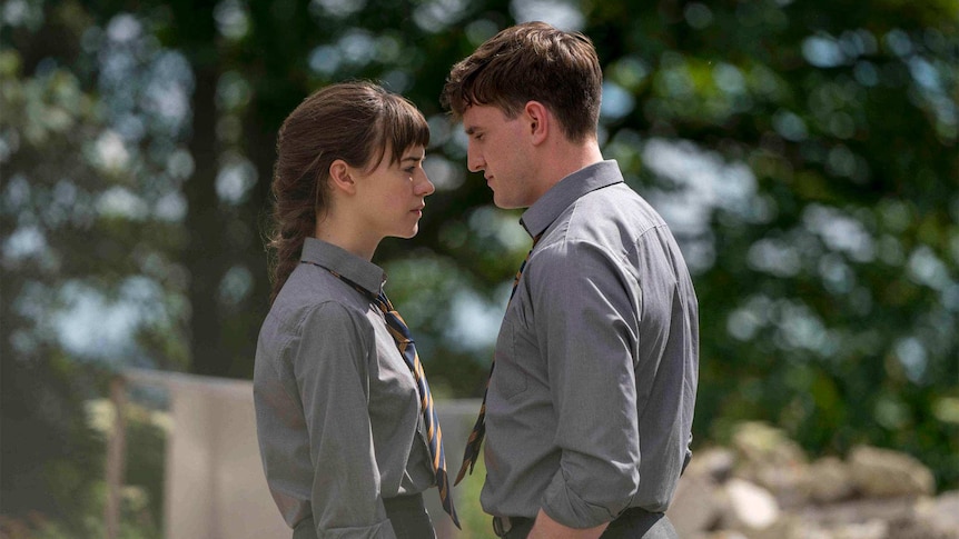 Characters Marianne and Connell wearing school uniforms in Normal People.