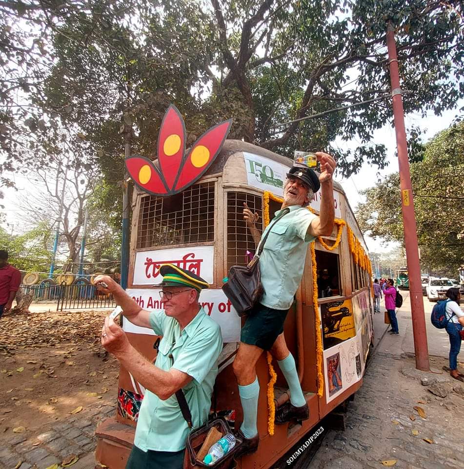 Melbourne tram enthusiasts fight to save India's last tram network