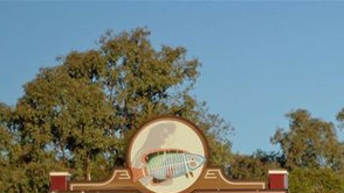 Wilcannia welcome sign