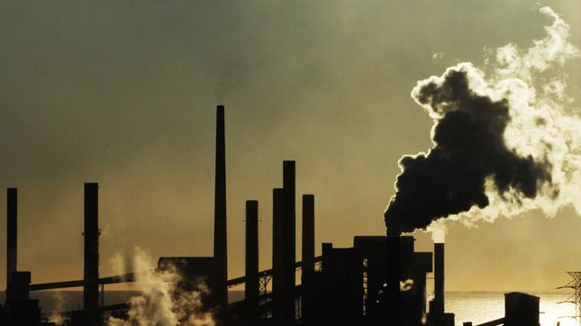 Factory with smoke - generic emissions trading image