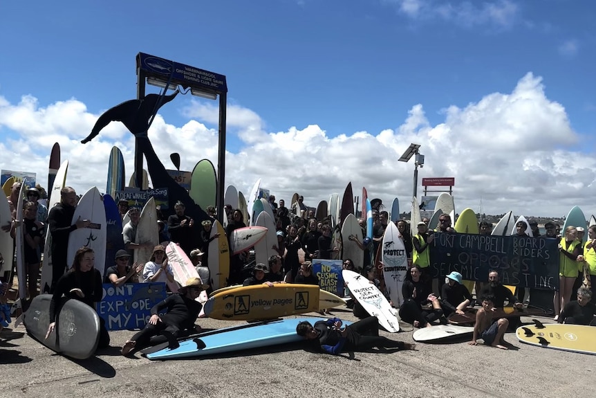 Warrnambool marine seismic testing protest