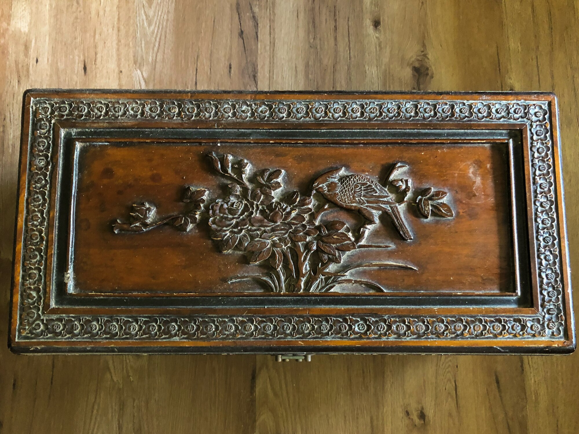 New version of glory box may serve another generation of struggling Australians, historian says